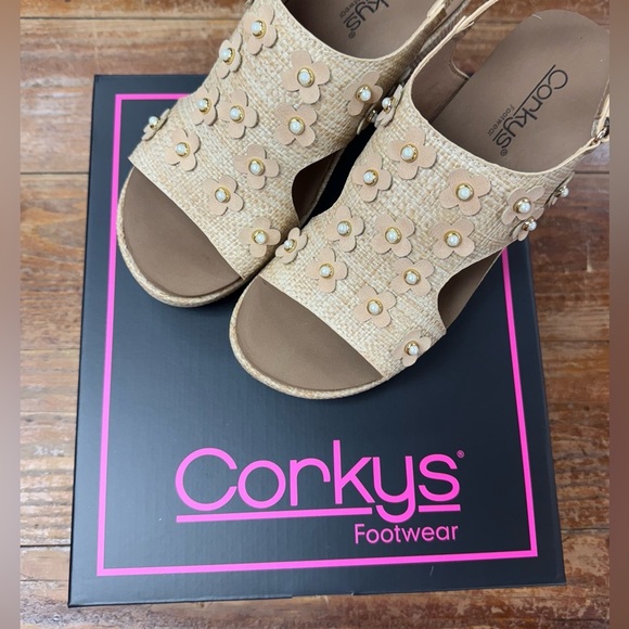Corkys Women's Tan Sandals Carleys - Picture 1 of 7